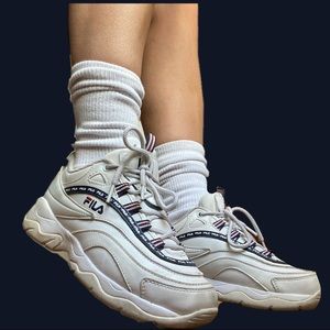 FILA Sneakers Size 6